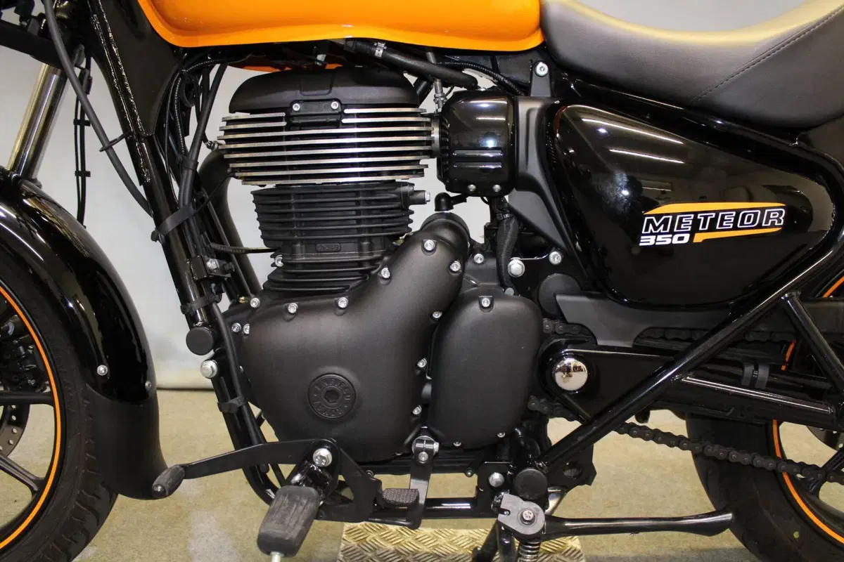 Royal Enfield Meteor 350 (2021 - 26) (16)