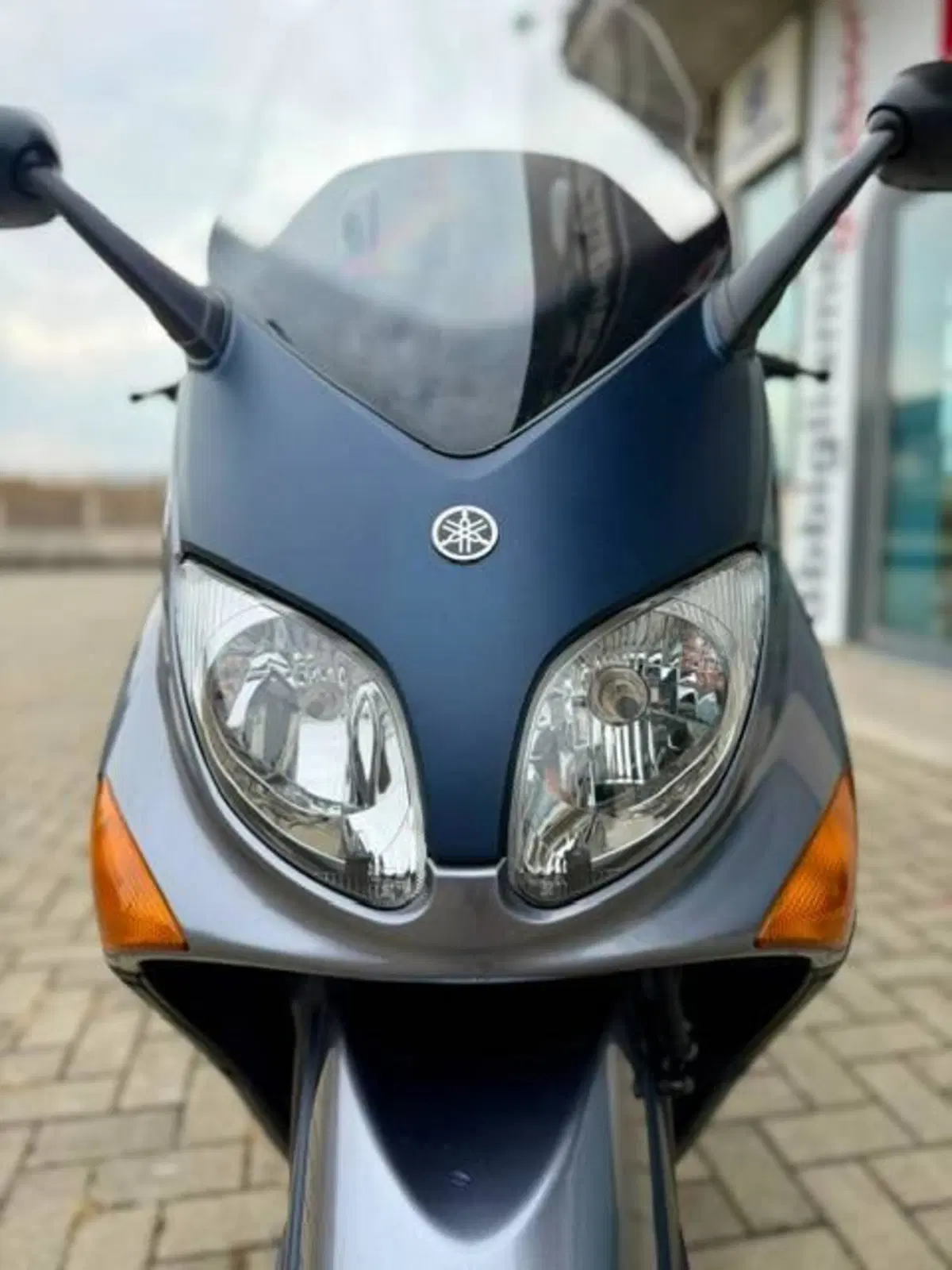 Yamaha T-Max 500 (2004 - 07) (4)