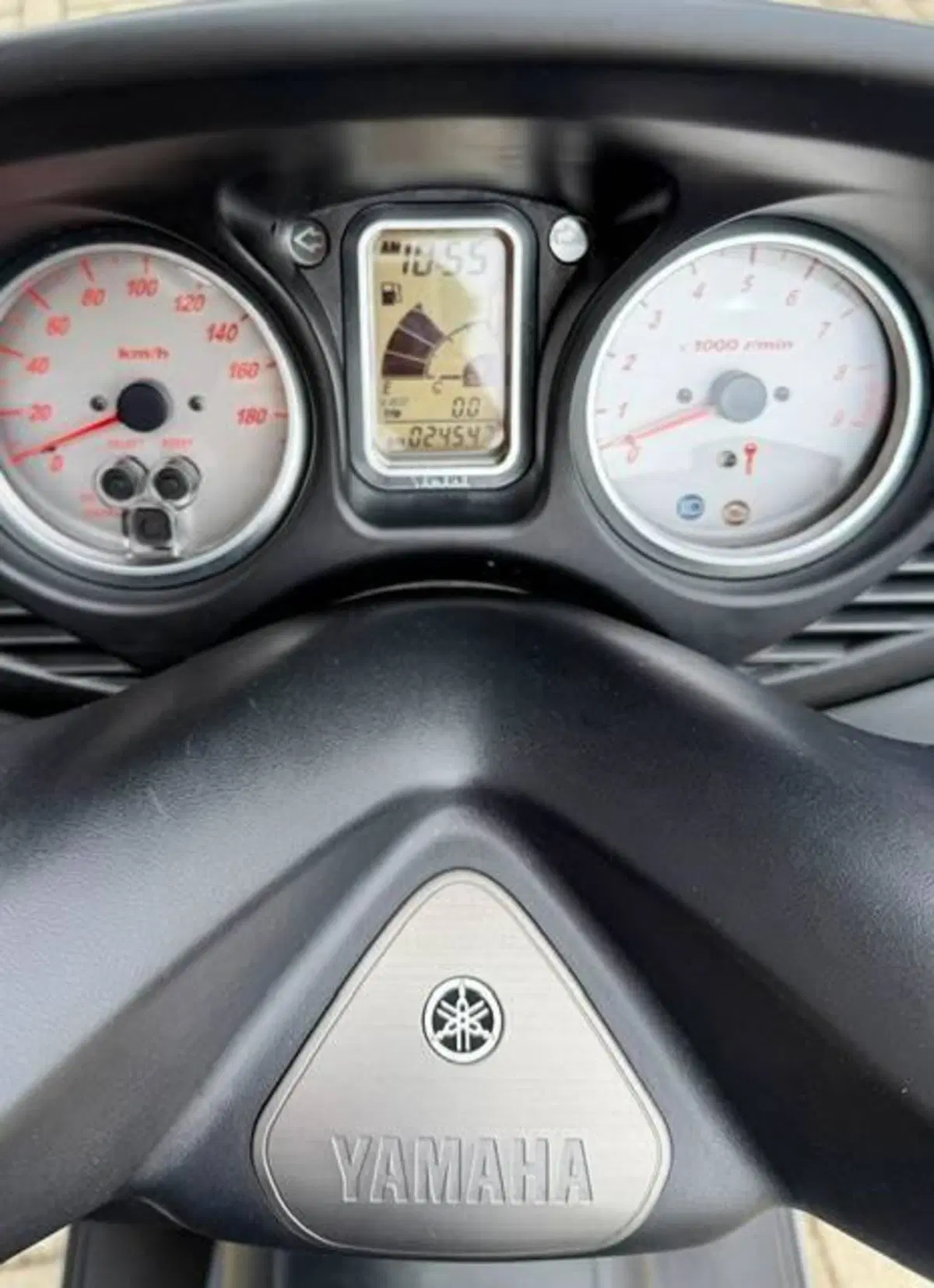 Yamaha T-Max 500 (2004 - 07) (5)