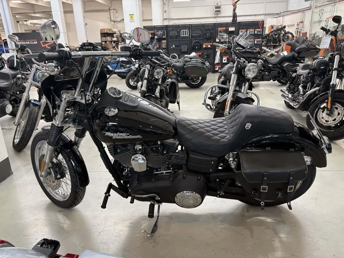 Harley-Davidson 1450 Street Bob (2006 - 07) - FXDB (4)