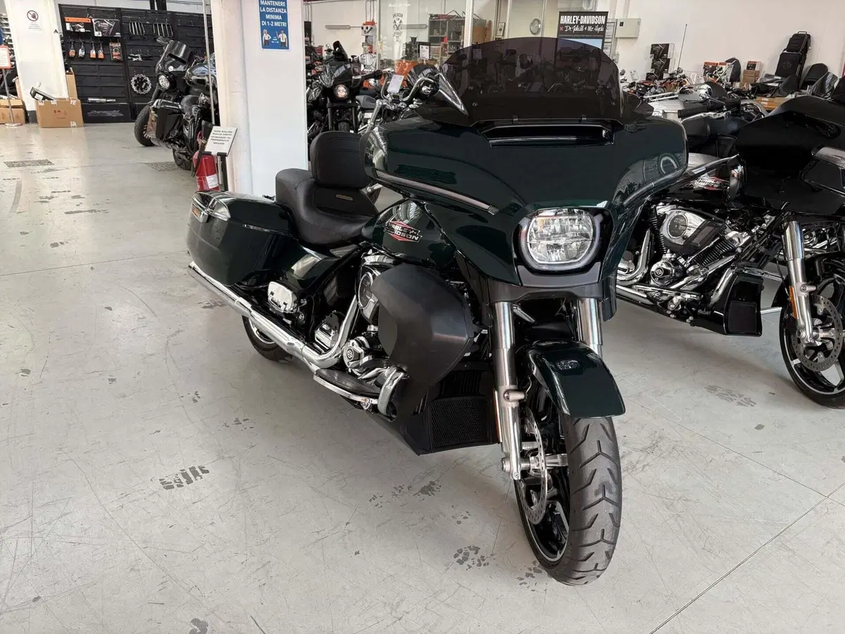 Harley-Davidson Street Glide (2024 - 26) (5)