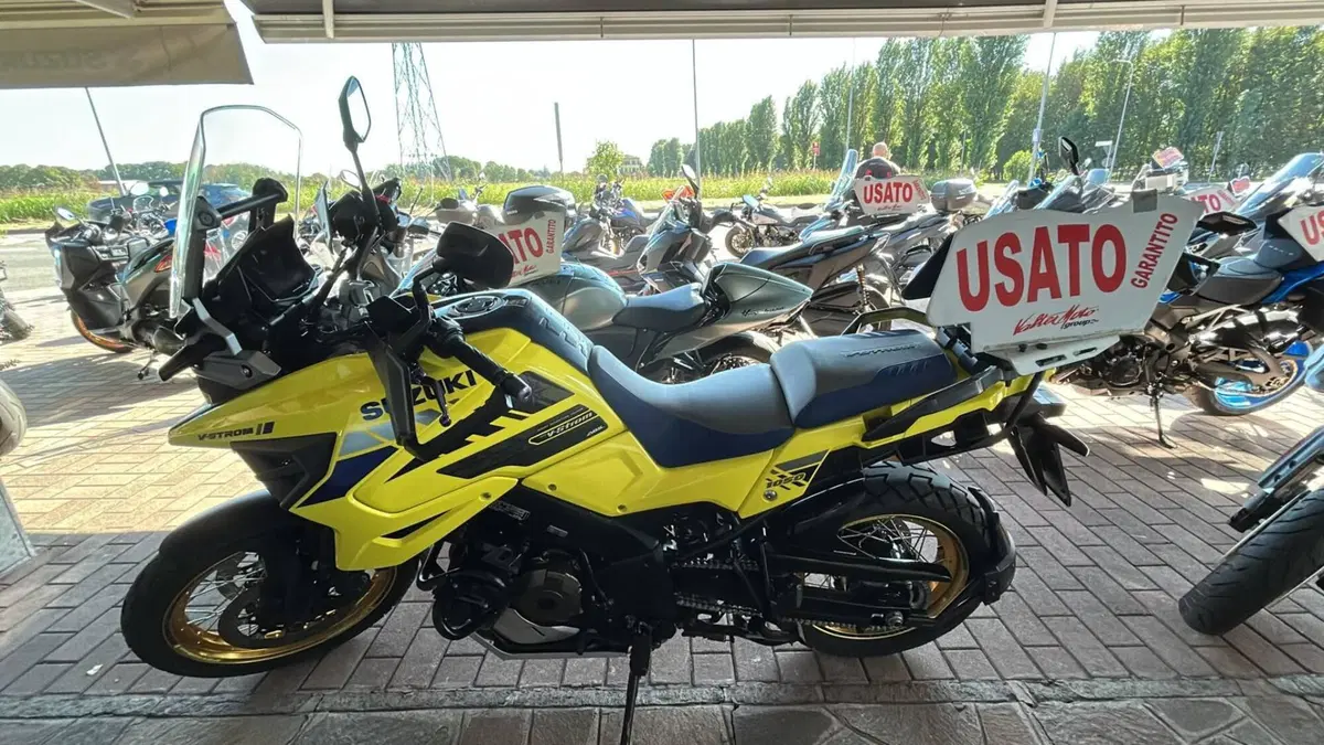 Suzuki V-Strom 1050XT (2020 - 23) (3)