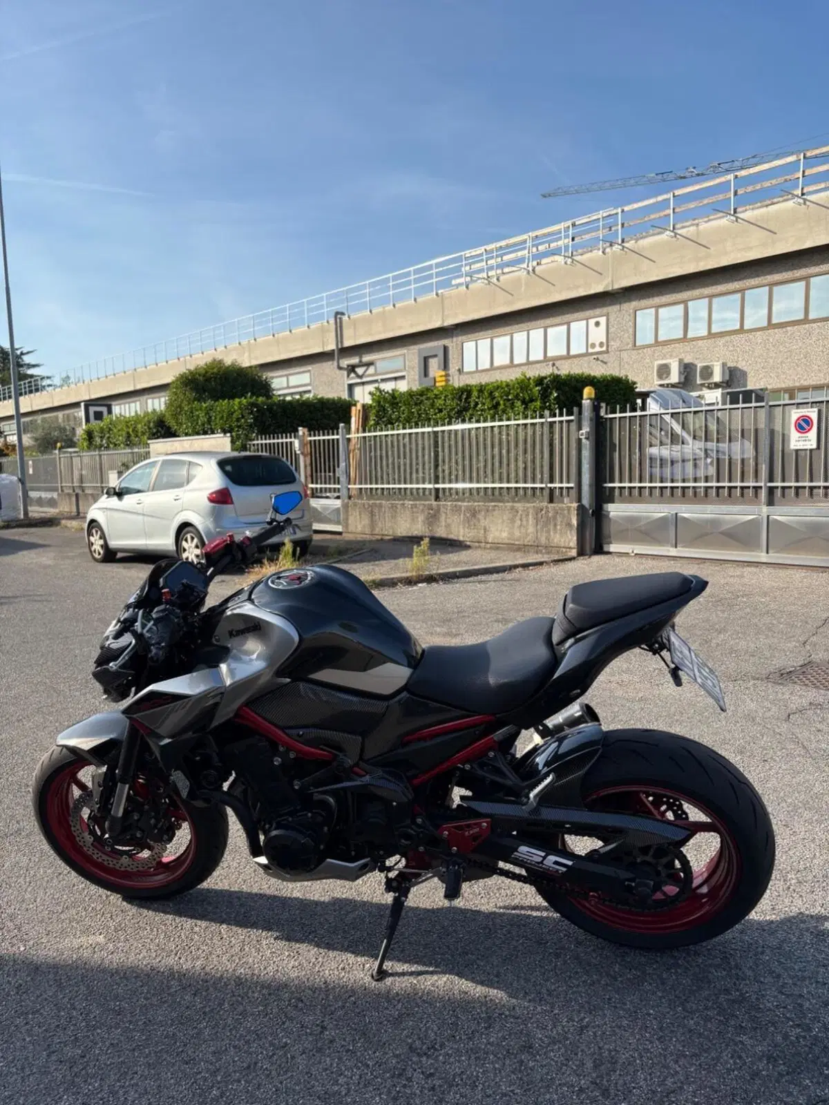 Kawasaki Z 900 (2021 - 24) (4)