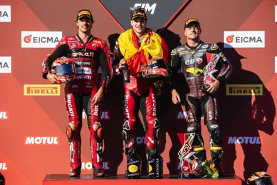 SBK a Cremona, Iker Lecuona vince Gara1 e rimanda la festa di Nicolò Bulega, secondo [GALLERY]