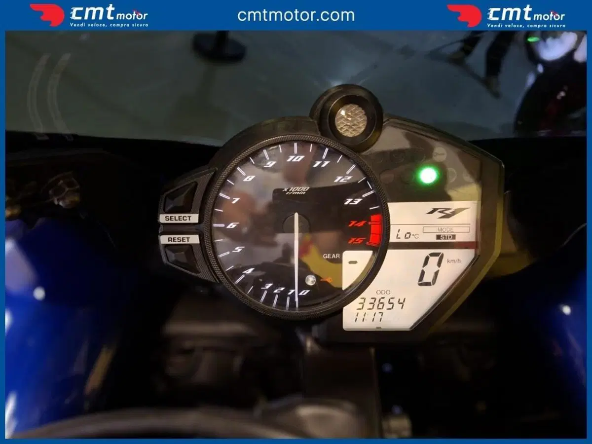 Yamaha YZF R1 (2009 - 11) (5)