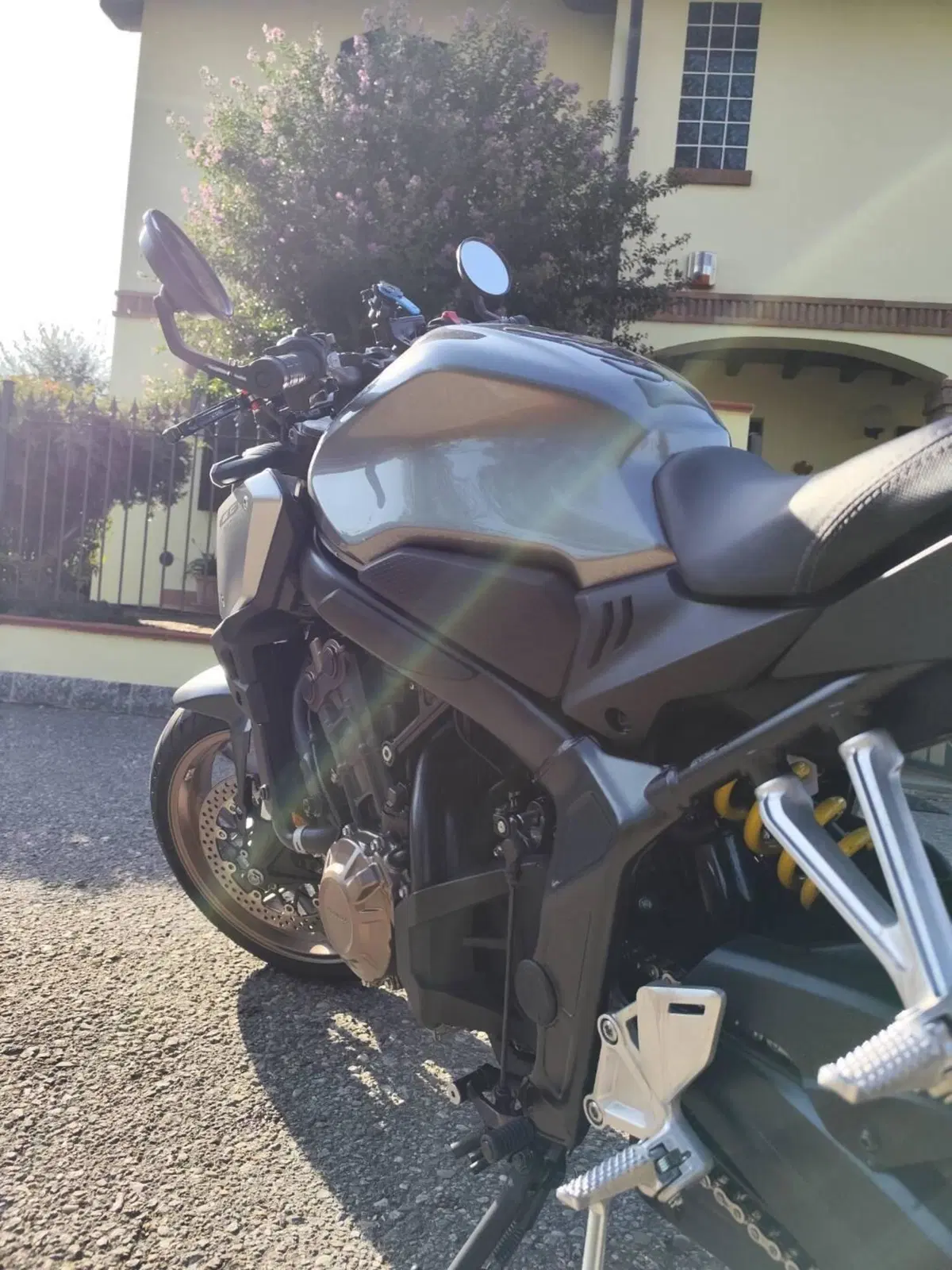Honda CB 650 R (2021 - 23) (4)