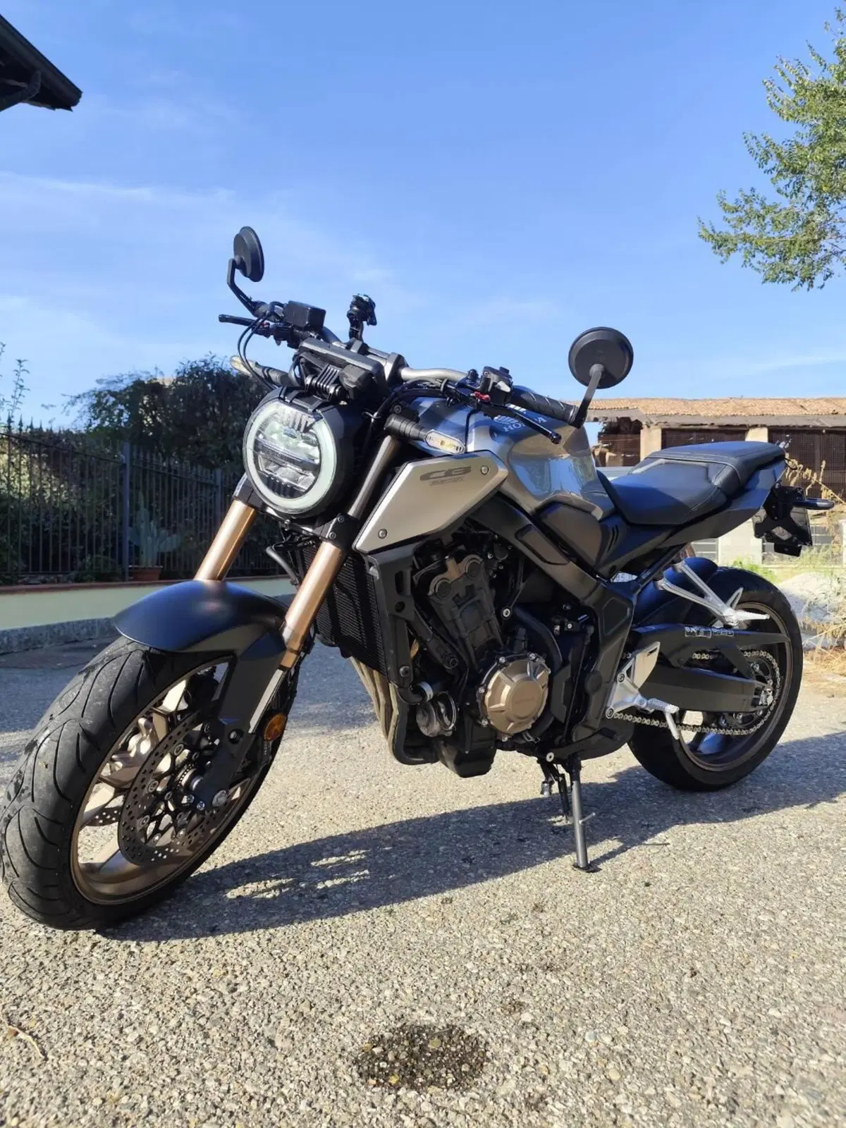 Honda CB 650 R (2021 - 23) (9)