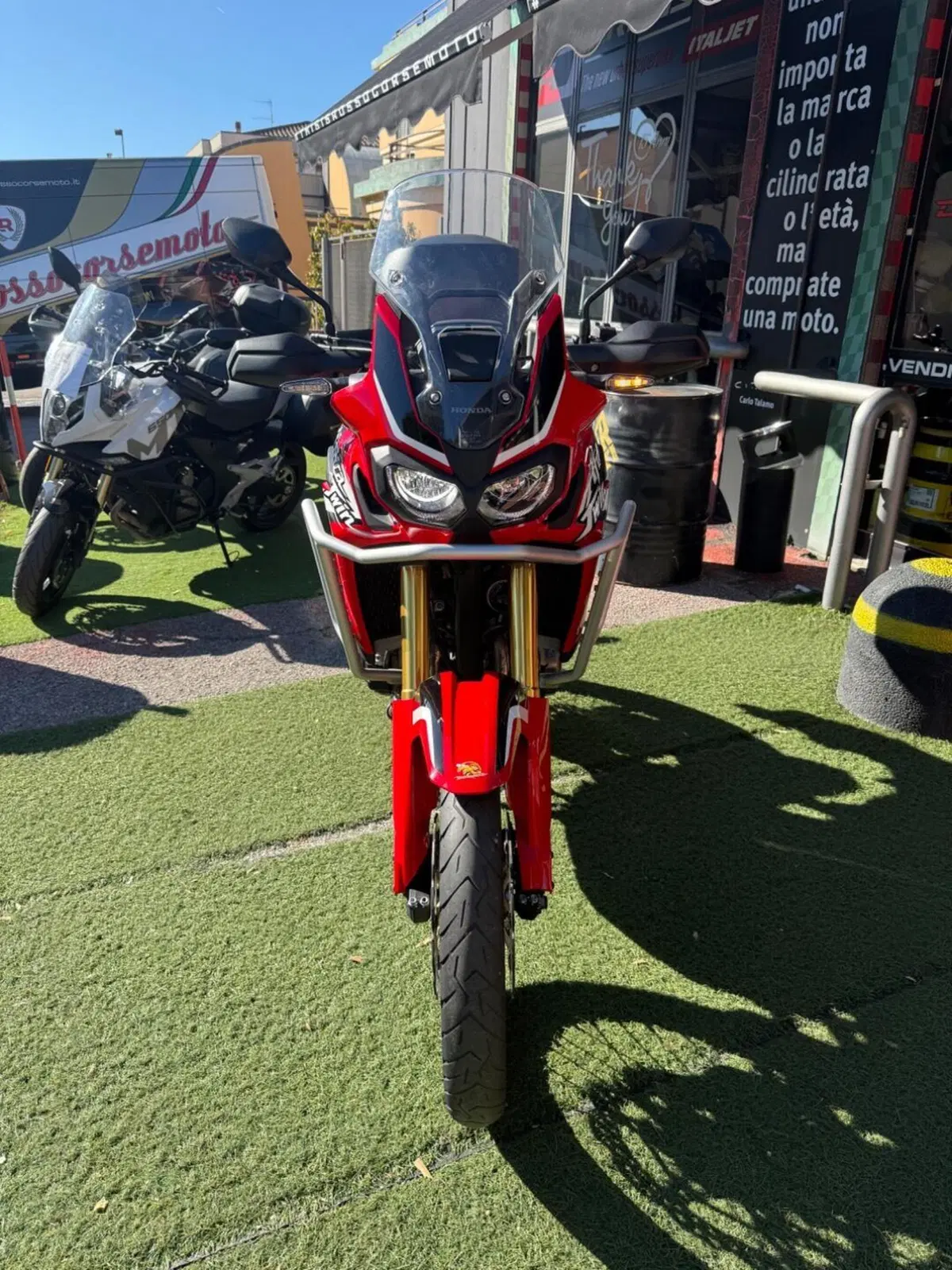Honda Africa Twin CRF 1000L DCT ABS (2016 - 17) (3)