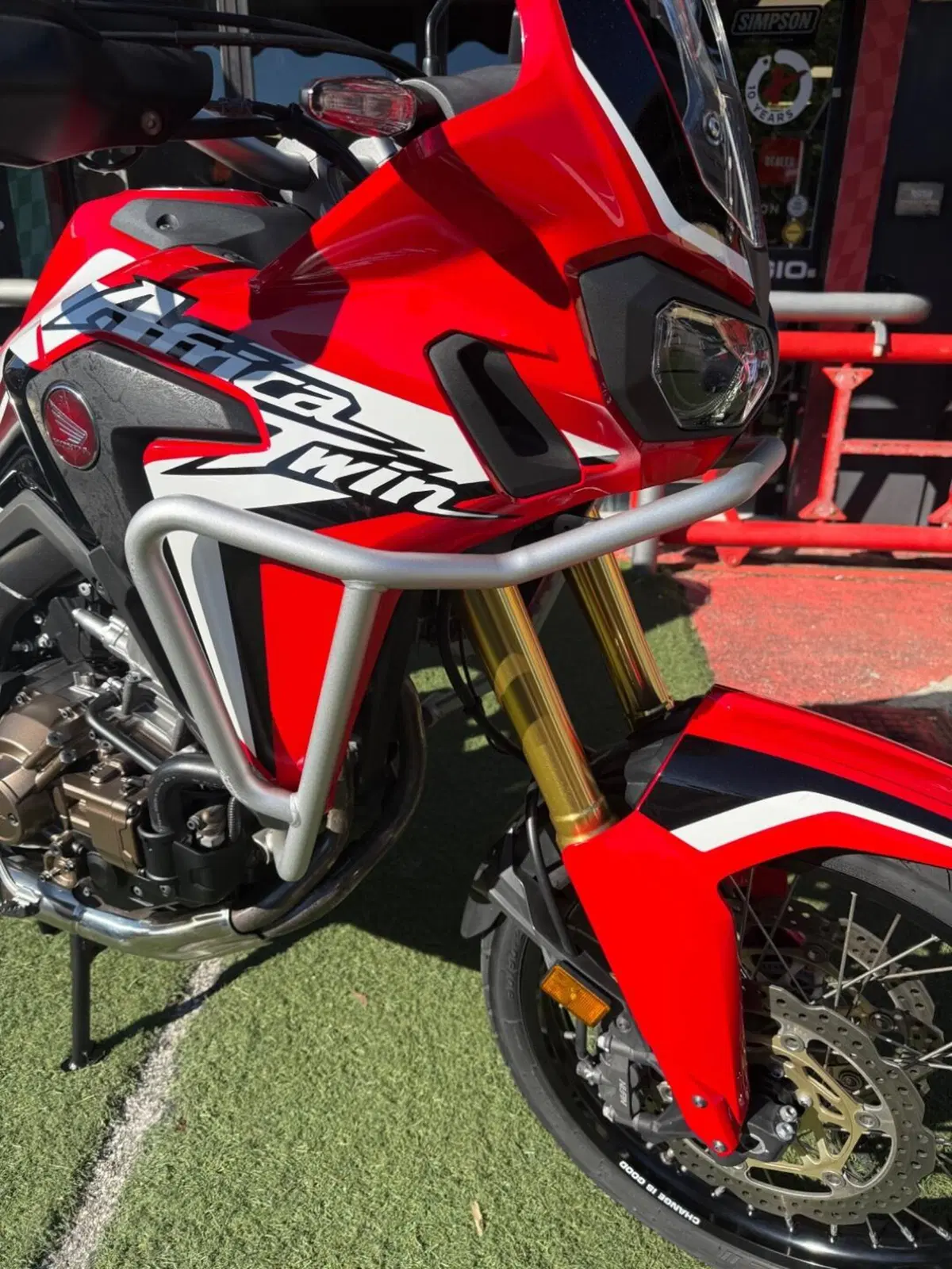 Honda Africa Twin CRF 1000L DCT ABS (2016 - 17) (10)