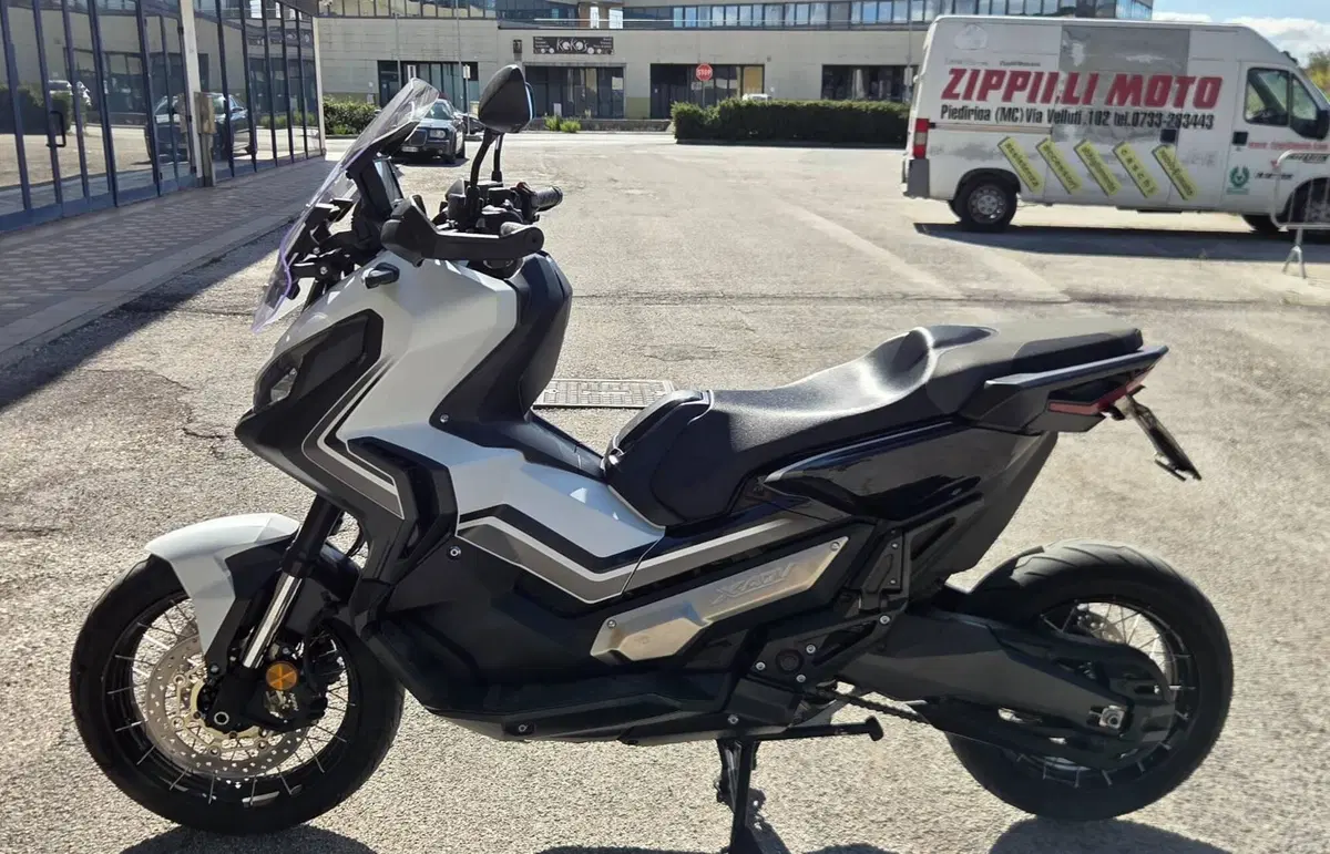 Honda X-ADV 750 (2018 - 20) (2)