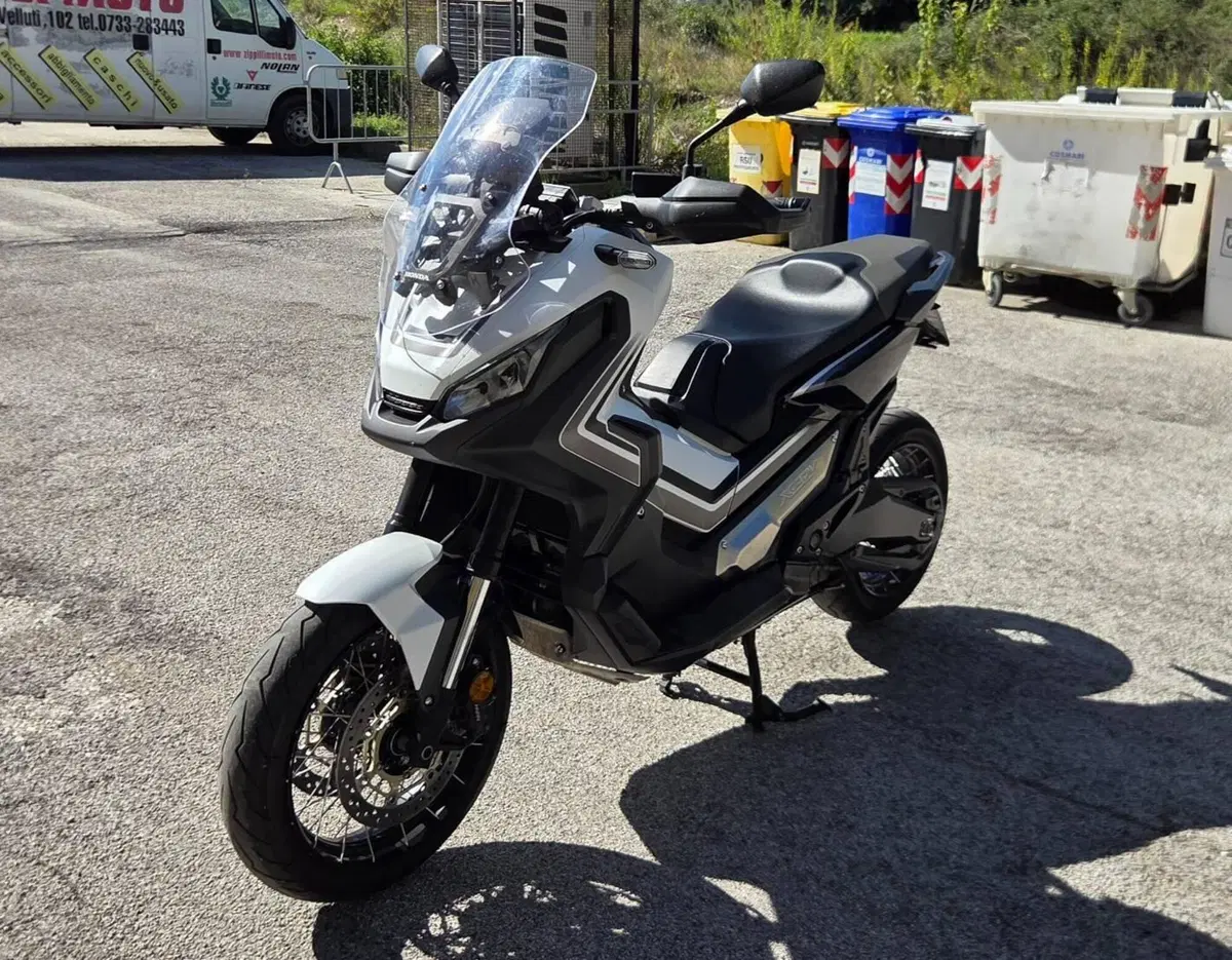 Honda X-ADV 750 (2018 - 20) (3)