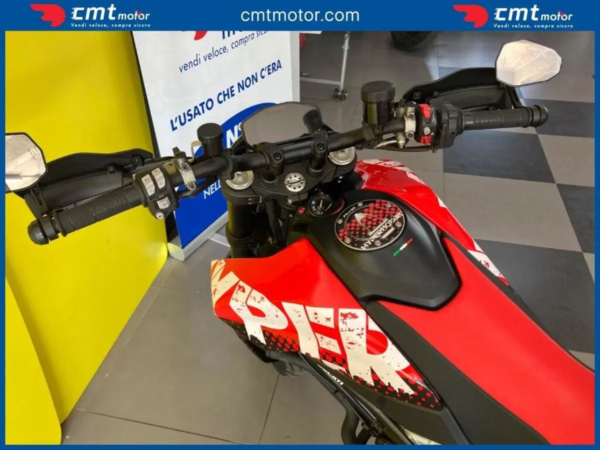Ducati Hypermotard 950 RVE (2022 - 25) (6)
