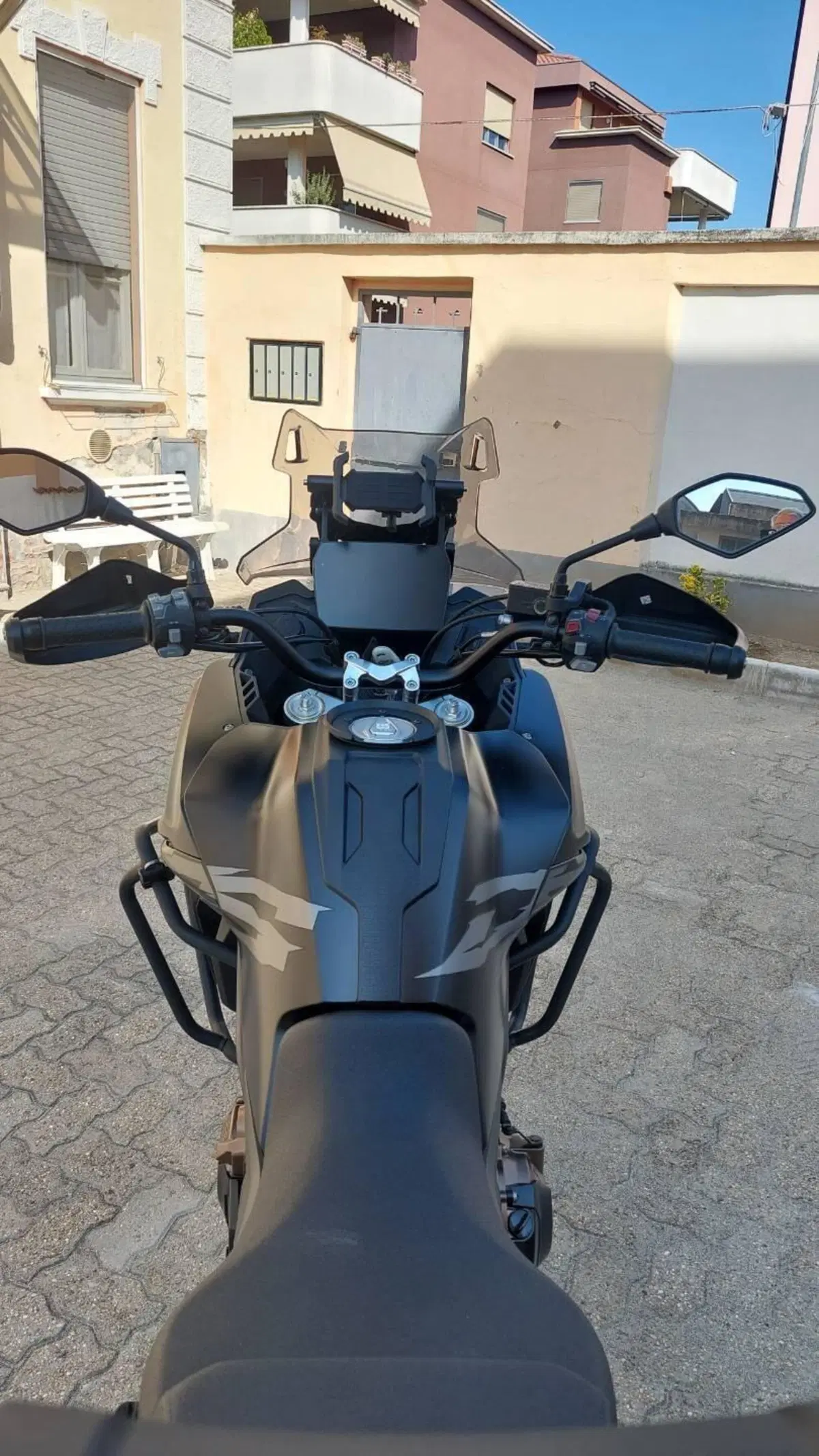Voge Valico 625DSX (2025 - 26) (2)