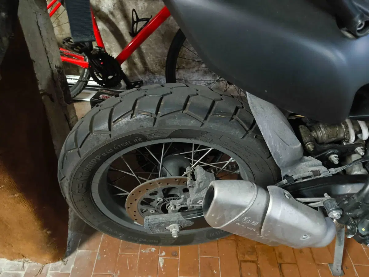 Royal Enfield Himalayan 450 (2024 - 26) (9)