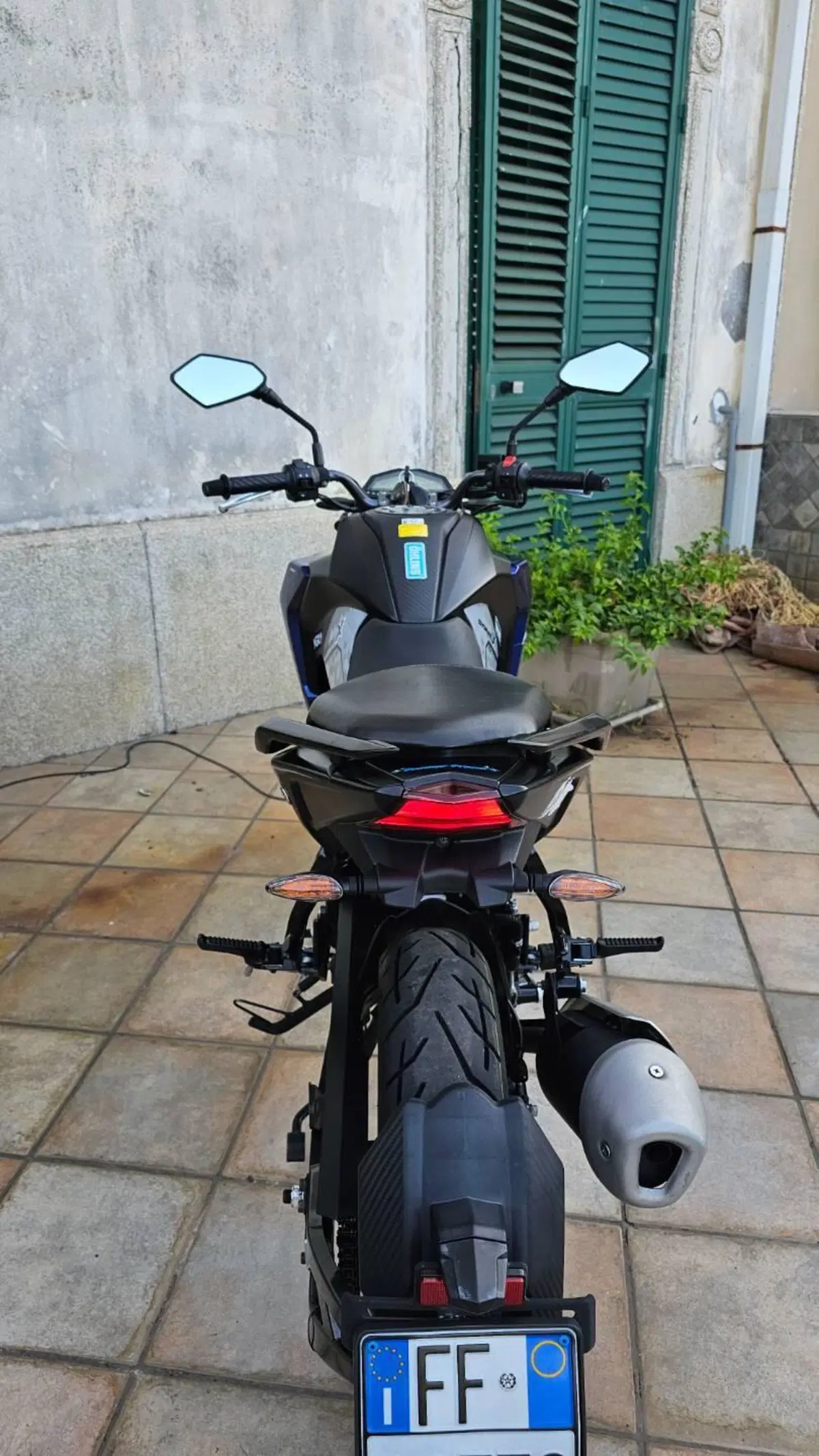 Sym NH 125 Xcion (2021 - 25) (4)