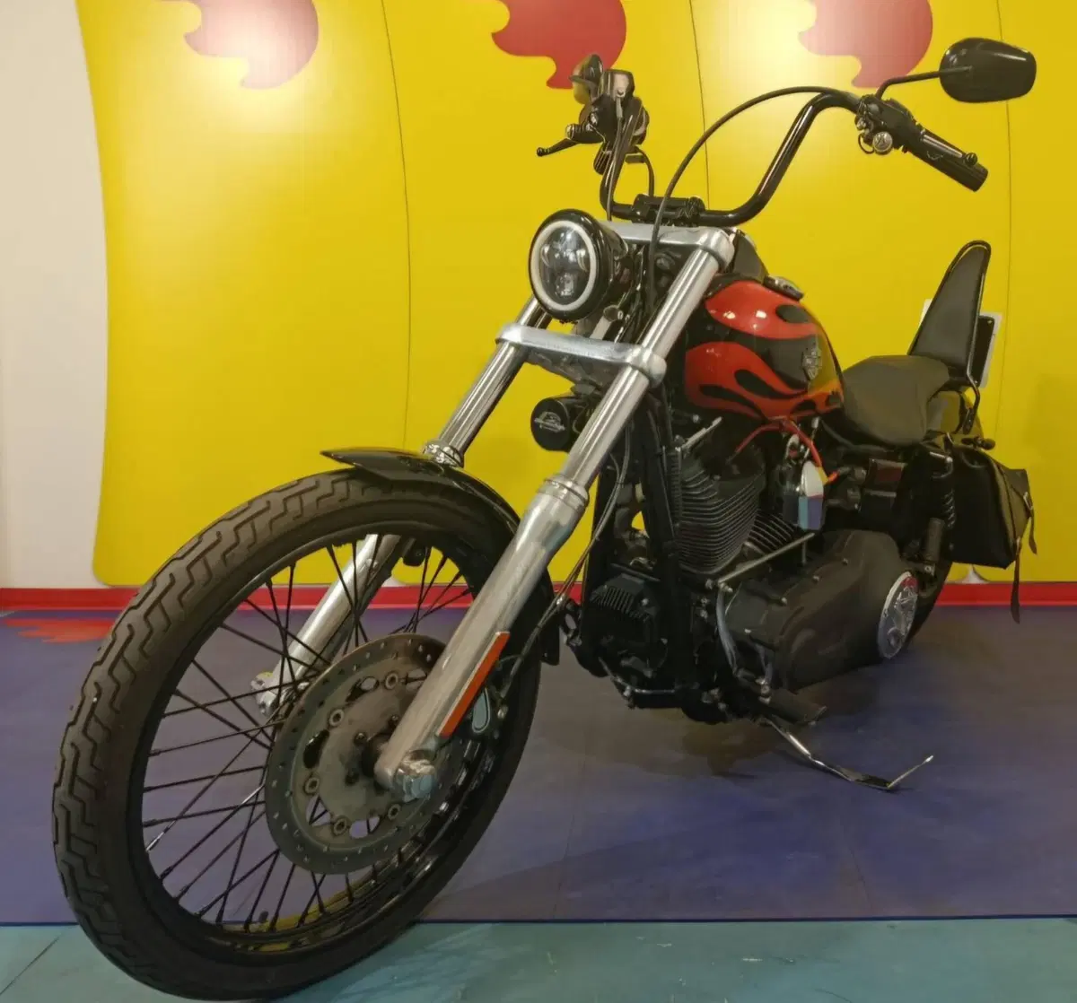 Harley-Davidson 1690 Wide Glide (2010 - 17) - FXDWG (2)