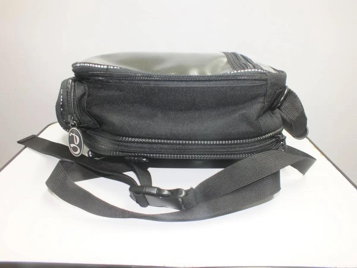 BORSA DA SERBATOIO MOTO OJ-ATMOSFERE METROPOLITANE (8)