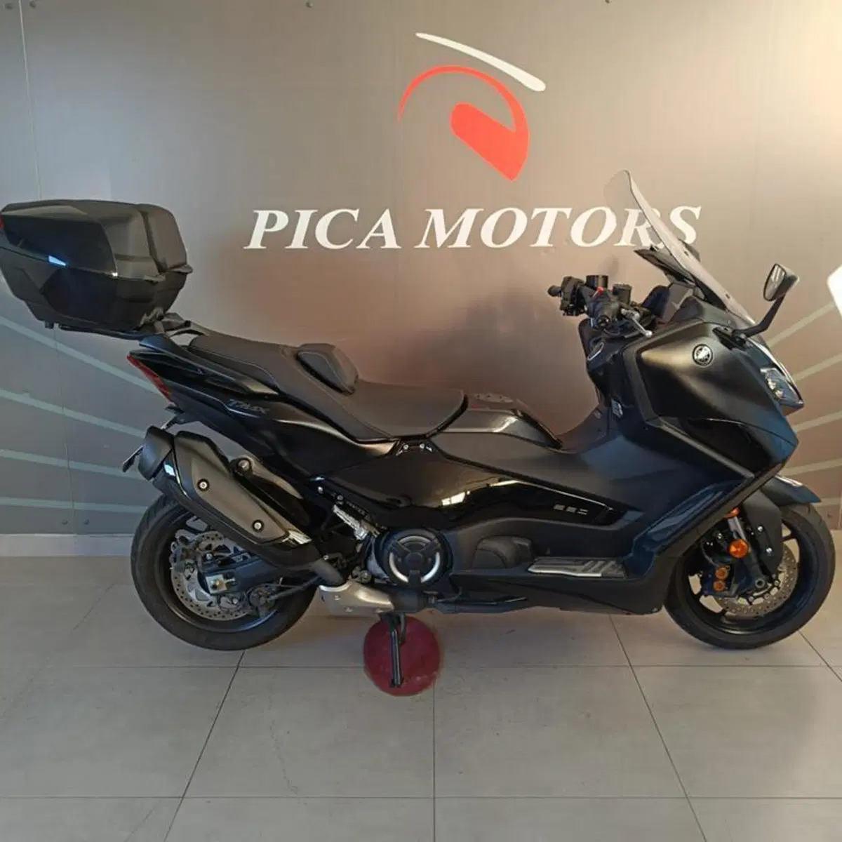 Yamaha T-Max 560 Tech Max (2022 - 24)