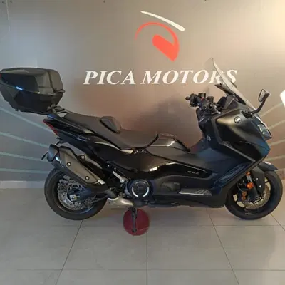 Yamaha T-Max 560 Tech Max (2022 - 24) usata