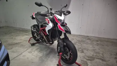 Ducati Hypermotard 821 SP (2013 - 15) usata