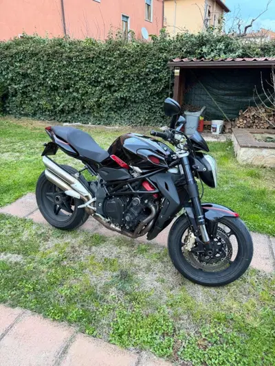 MV Agusta Brutale 1090 R (2012 - 15) usata