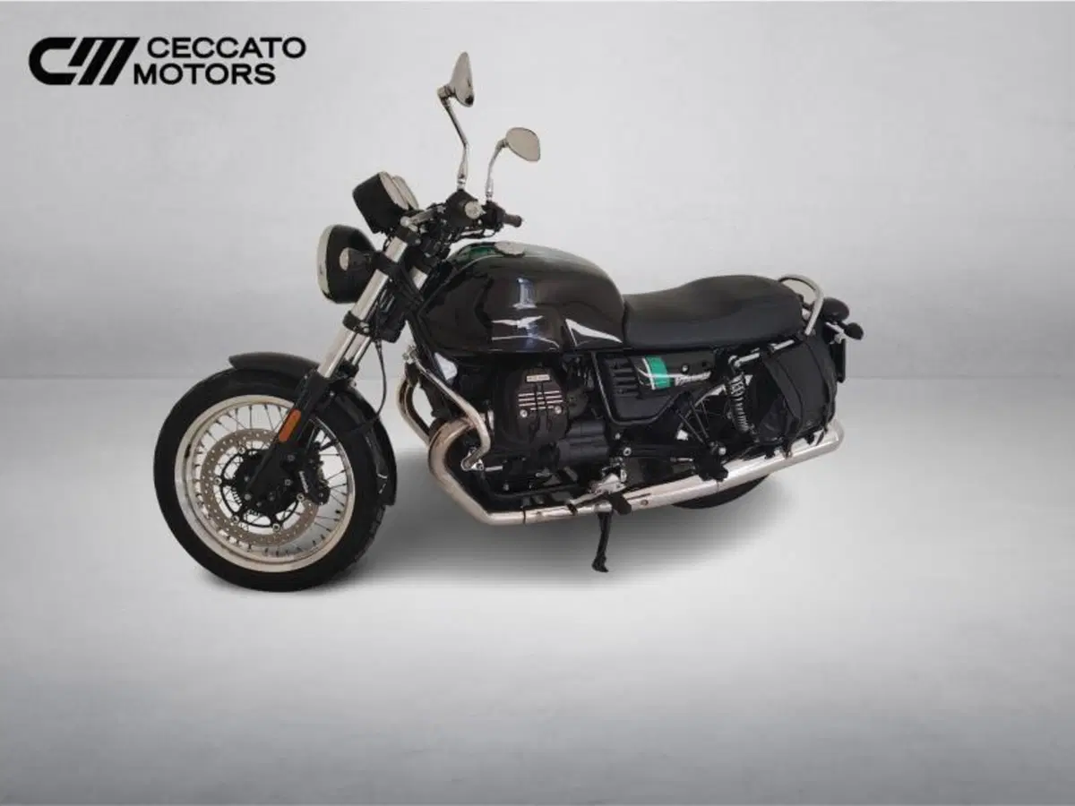Moto Guzzi V7 III Special (2017 - 20) (7)
