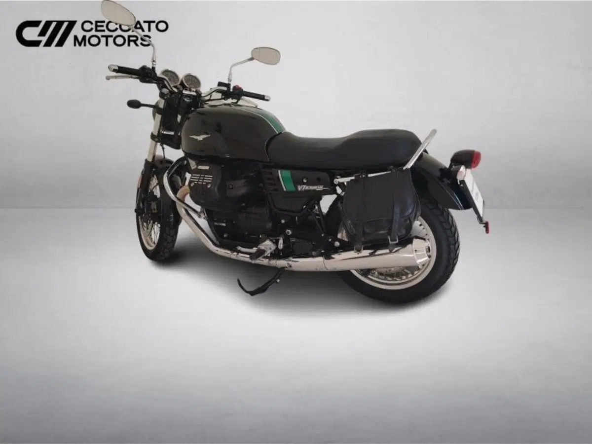 Moto Guzzi V7 III Special (2017 - 20) (6)