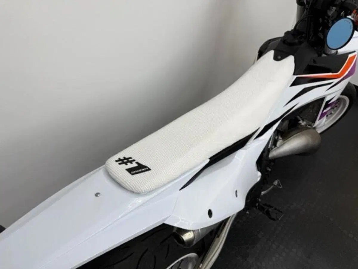 KTM 125 SX (2024) (10)