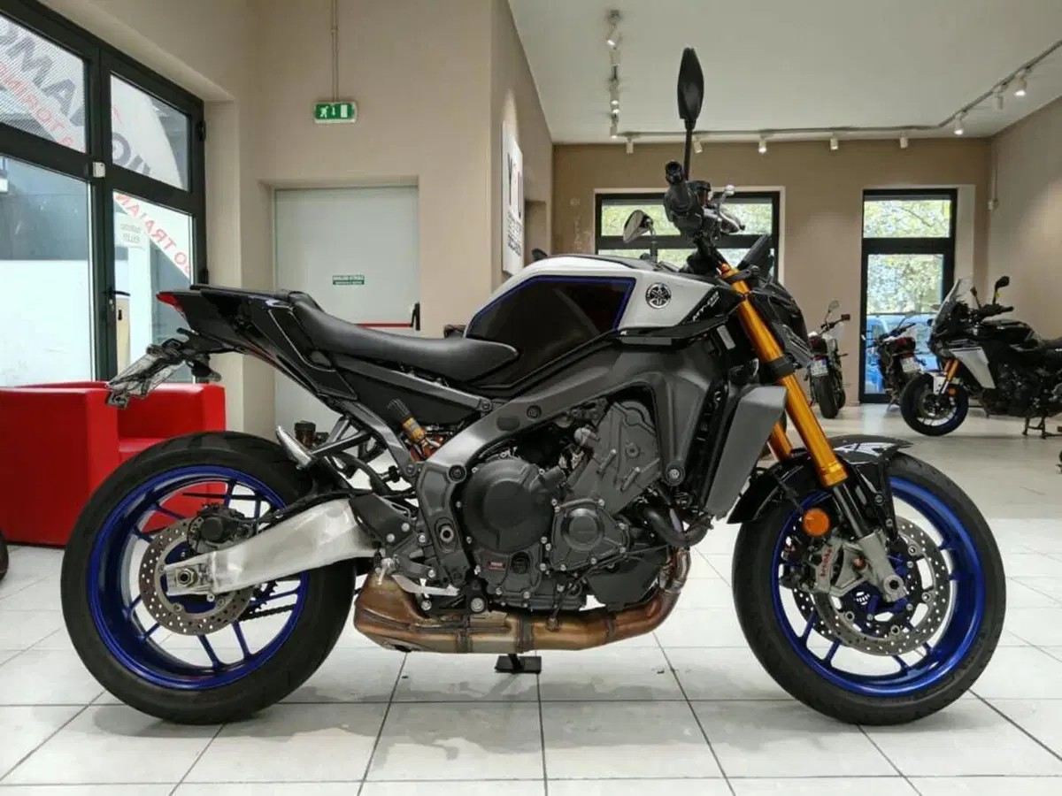 Yamaha MT-09 SP (2024 - 26)