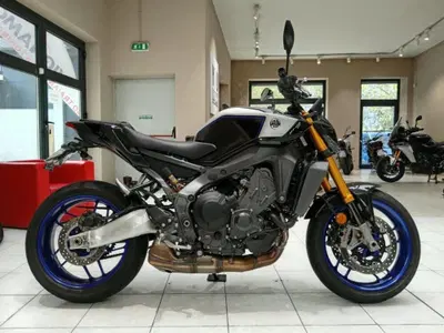 Yamaha MT-09 SP (2024 - 26) usata
