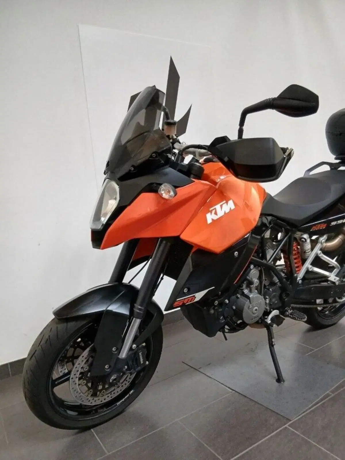 KTM 990 Supermoto T (2009 - 11) (6)