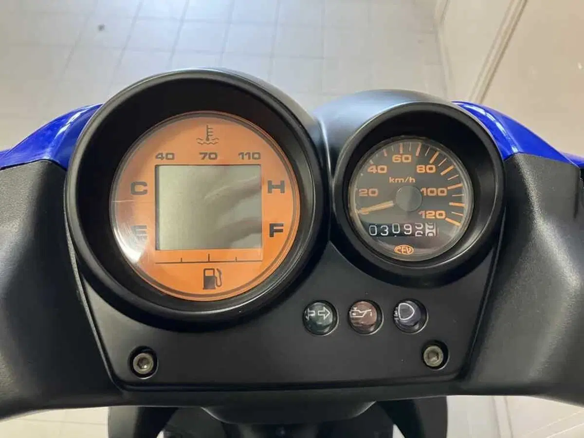 Yamaha Aerox 50 (1999 - 07) (2)