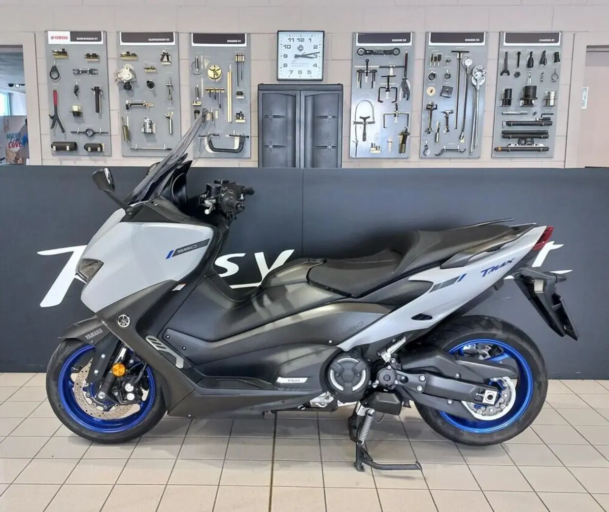 Yamaha T-Max 560 (2020 - 21) (2)