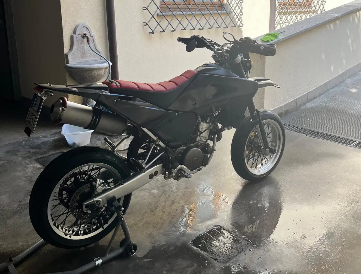 Husqvarna SM 610 (2008) (2)