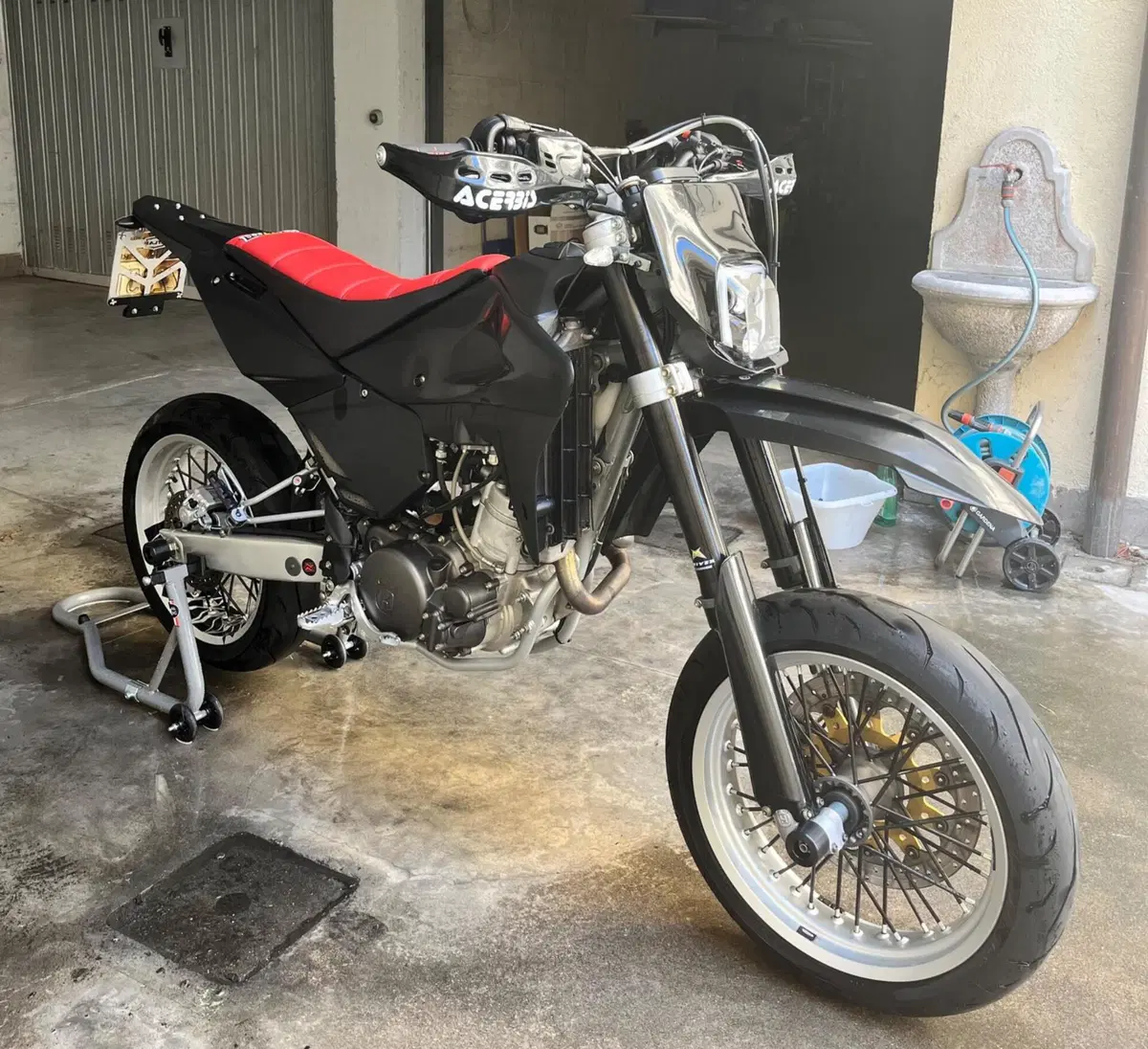 Husqvarna SM 610 (2008) (3)