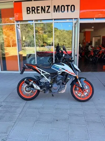 KTM 125 Duke (2021 - 23) usata