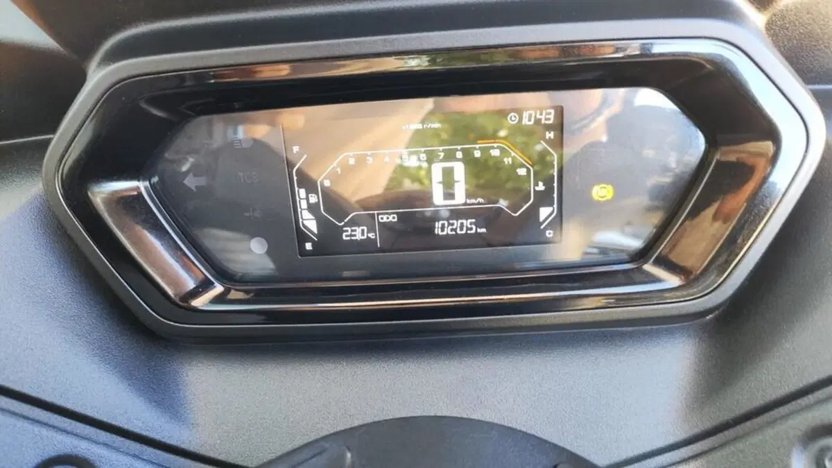 Yamaha X-Max 300 (2021 - 24) (2)
