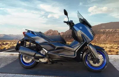 Yamaha X-Max 300 (2021 - 24) usata