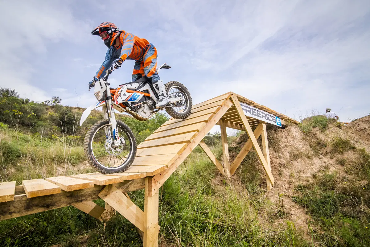 KTM Freeride E-SM (22)