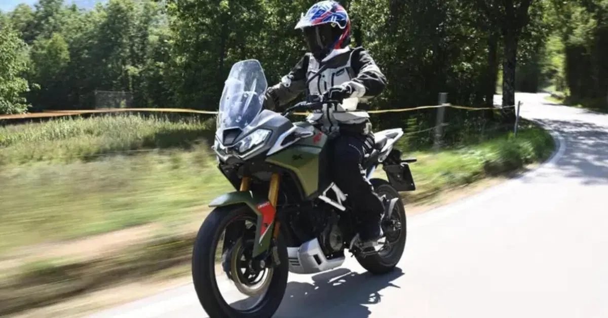 Scarica il Magazine n°707 e leggi il meglio di Moto.it