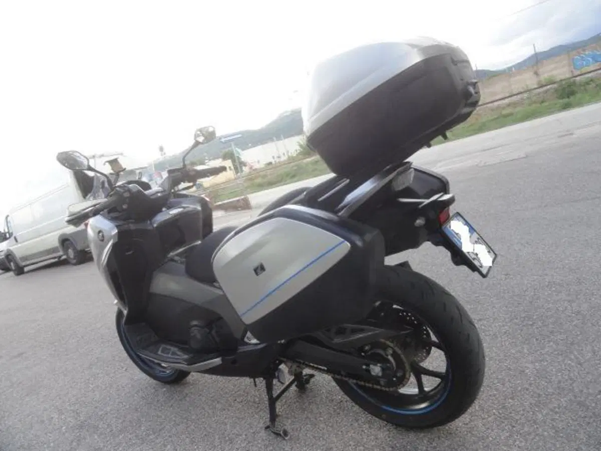 Honda Integra 750 DCT (2016 - 17) (6)
