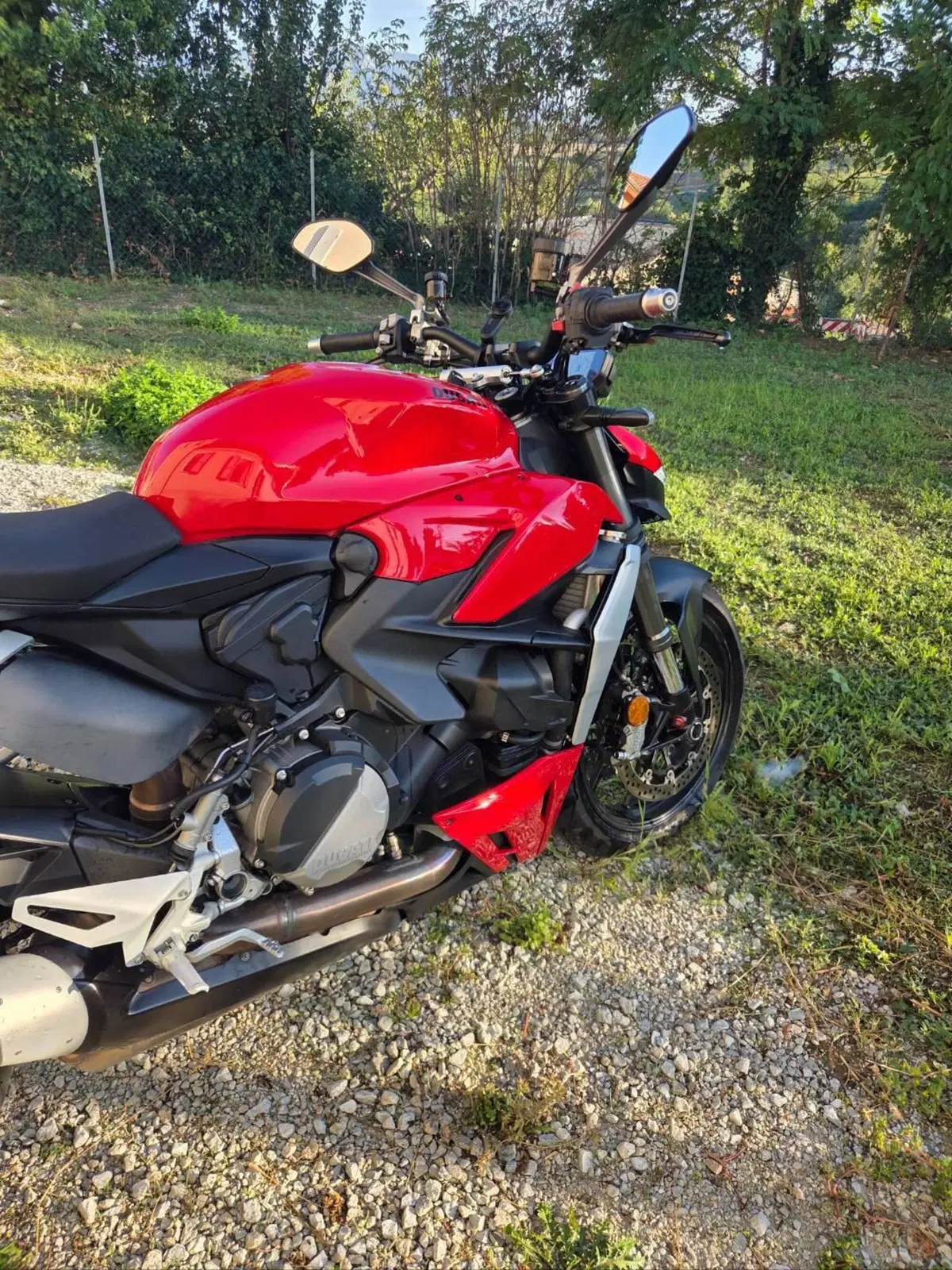 Ducati Streetfighter V2 (2022 - 24) (6)