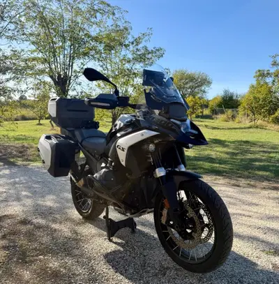 Bmw R 1300 GS Triple Black (2023 - 26) usata