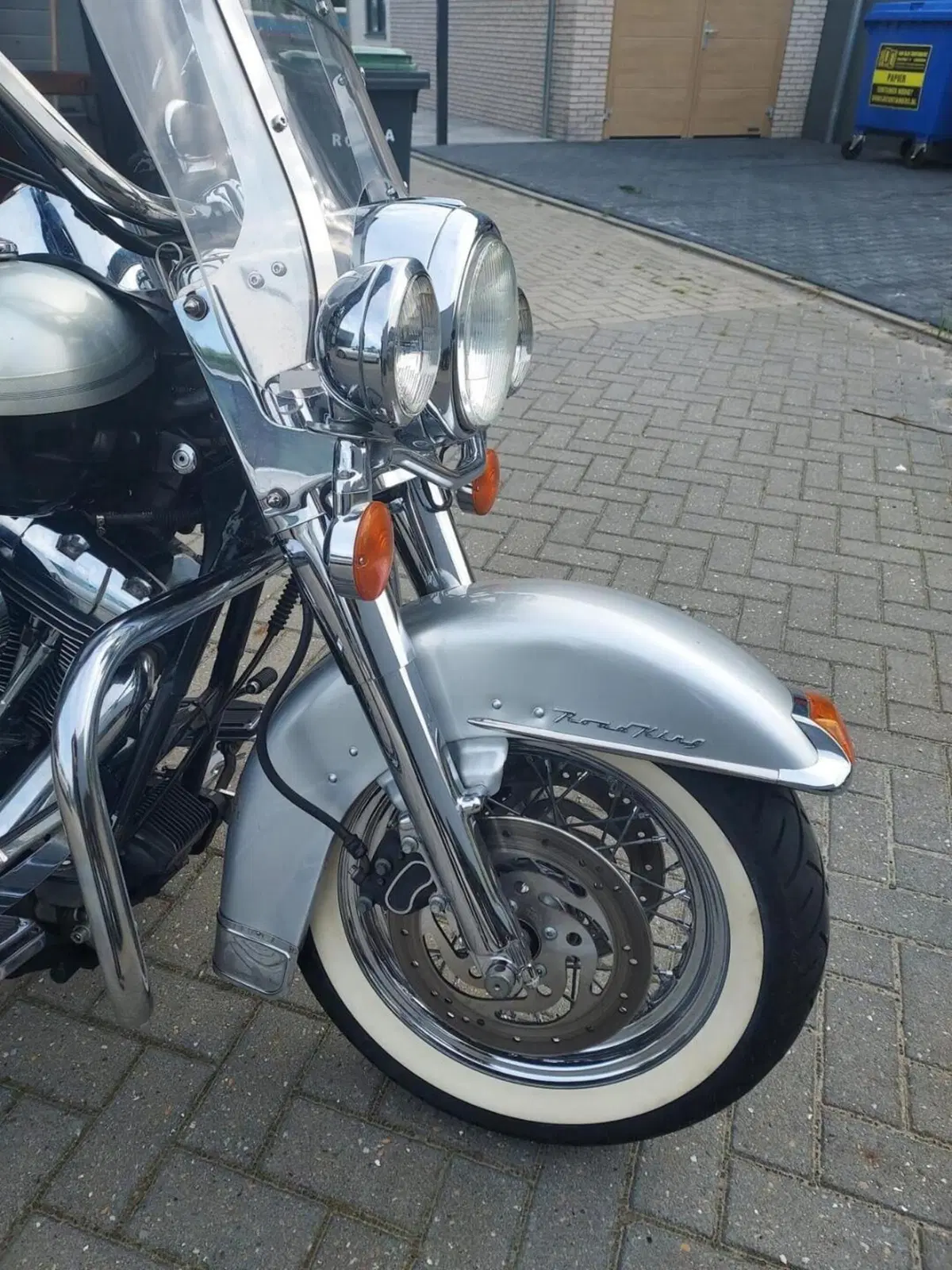 Harley-Davidson 1450 Road King Classic (1999 - 02) - FLHRCI (2)