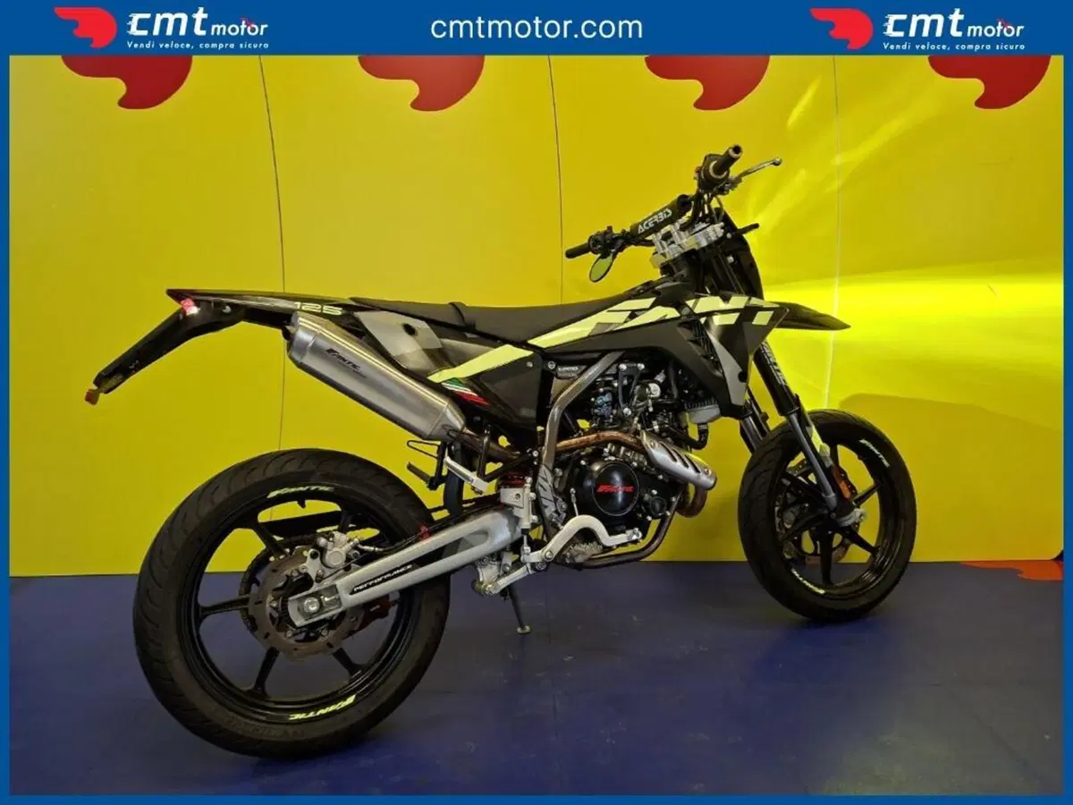 Fantic Motor XMF 125 Competition (2025 - 26) (2)