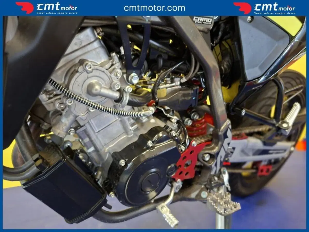 Fantic Motor XMF 125 Competition (2025 - 26) (12)