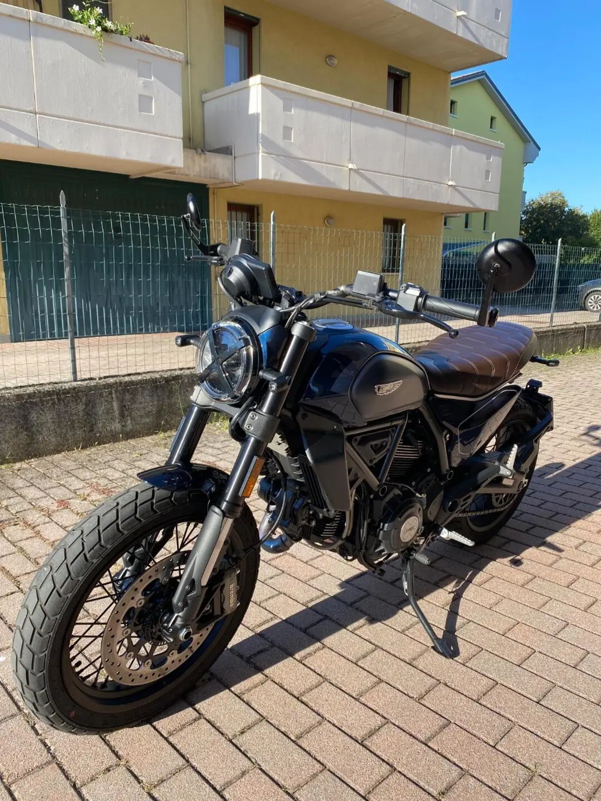 Ducati Scrambler 800 Nightshift (2023 - 24) (4)