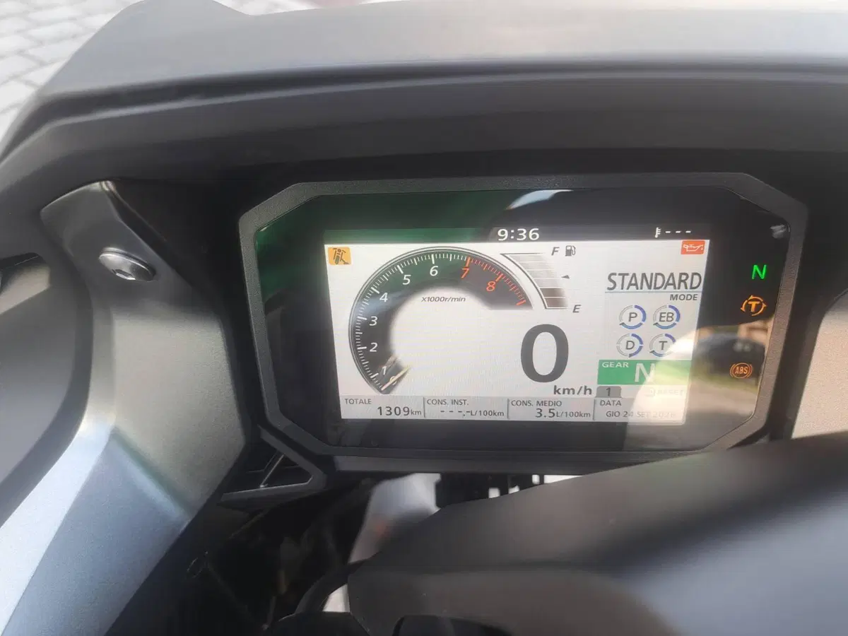 Honda Forza 750 DCT Special Edition (2024) (4)
