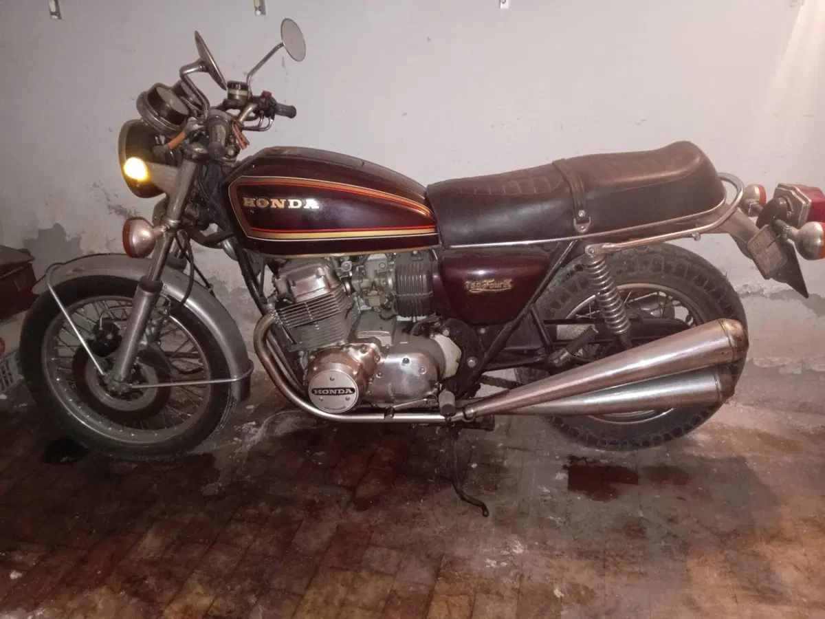 Honda CB 750 K (2)
