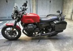 Moto Guzzi V7 III Stone (2017 - 20) usata